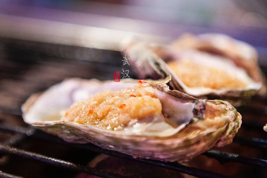 武汉的“汉味小吃第一巷”,不过150米长,1年却接待游客过千万