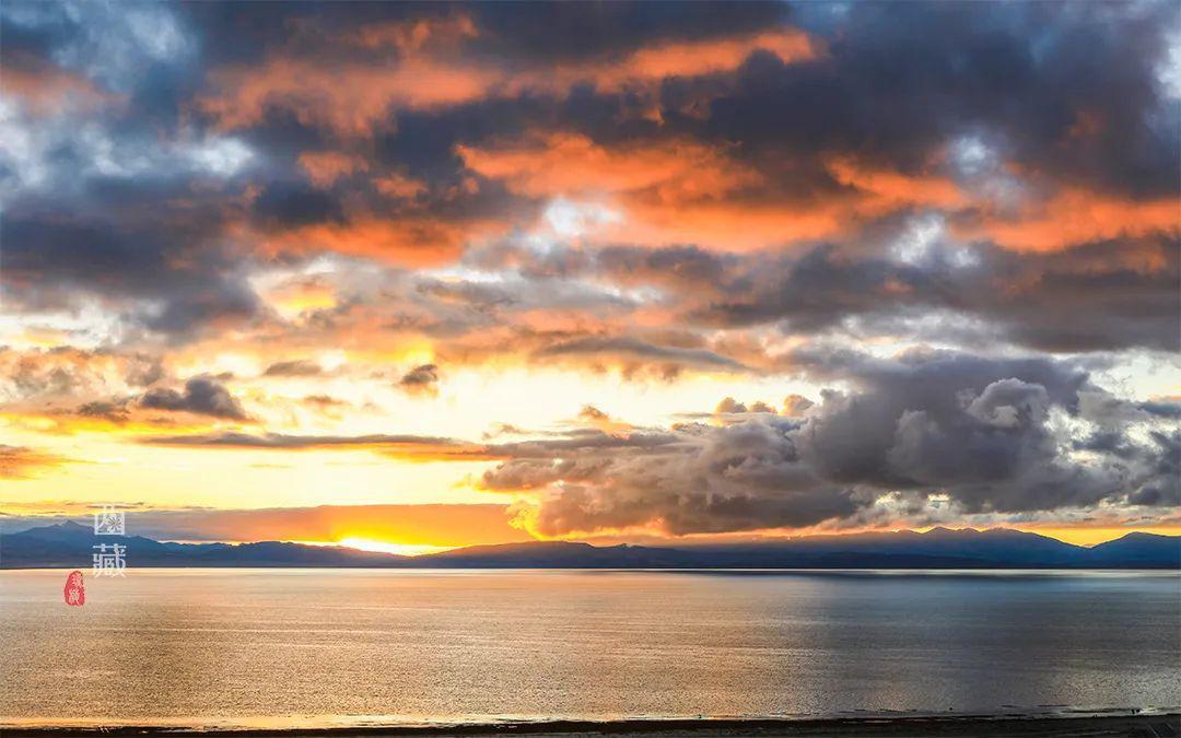 印度人喜歡在恒河中洗澡，我國(guó)竟也有個(gè)眾人朝拜、沐浴凈身的圣湖