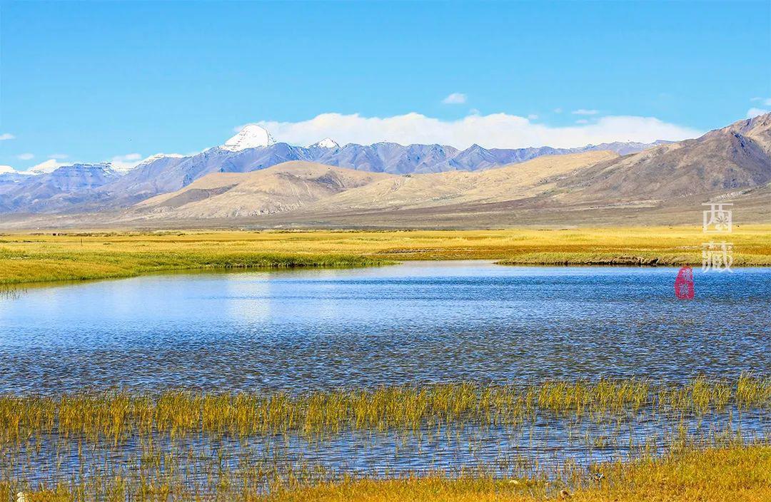 印度人喜歡在恒河中洗澡，我國(guó)竟也有個(gè)眾人朝拜、沐浴凈身的圣湖