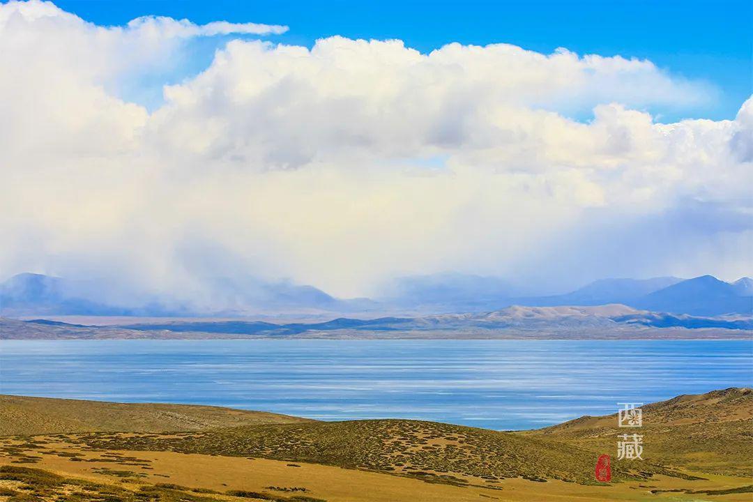 印度人喜歡在恒河中洗澡，我國(guó)竟也有個(gè)眾人朝拜、沐浴凈身的圣湖