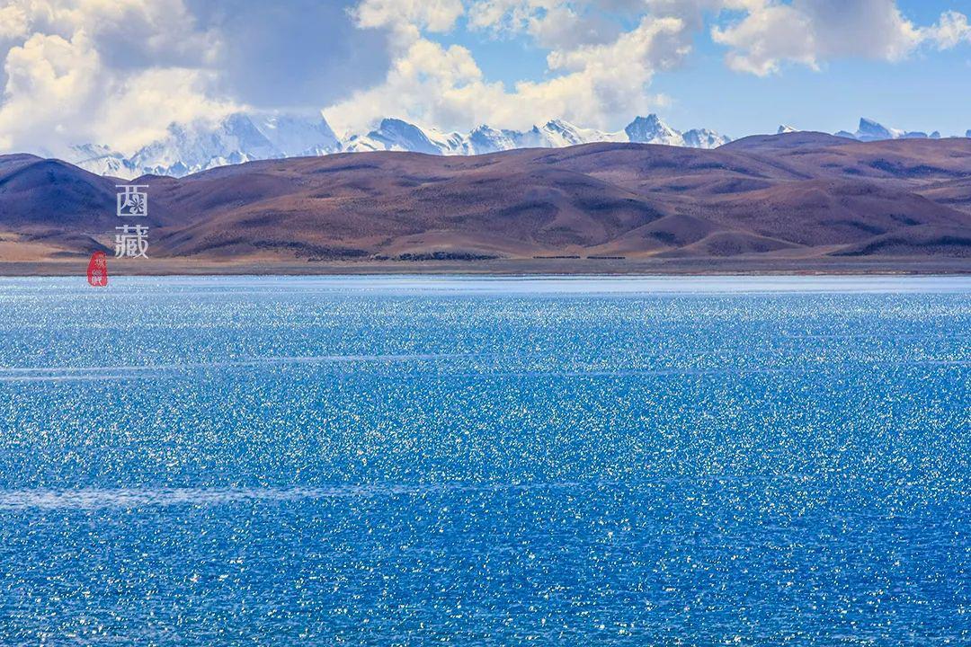 印度人喜歡在恒河中洗澡，我國(guó)竟也有個(gè)眾人朝拜、沐浴凈身的圣湖