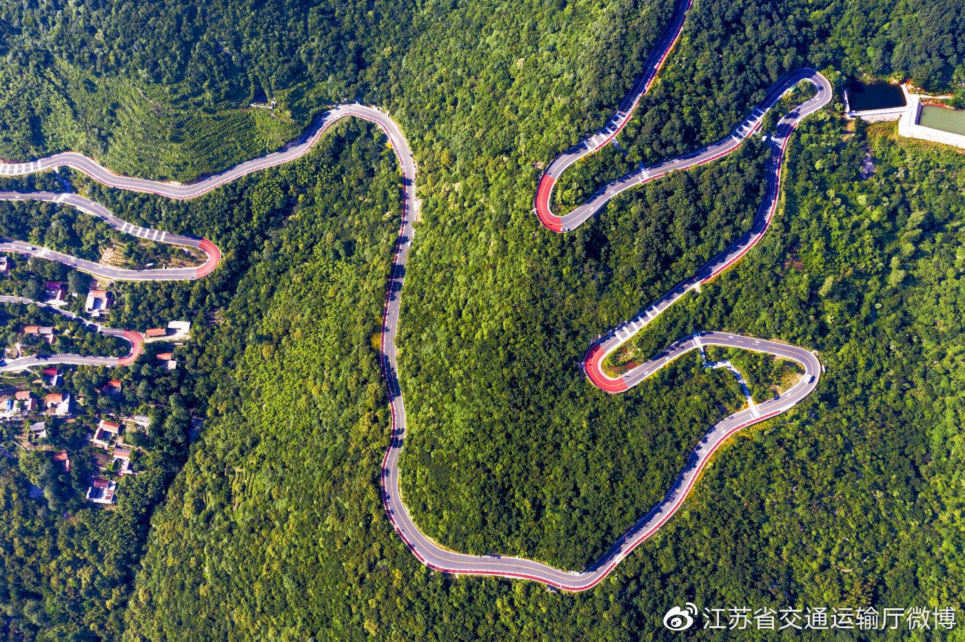 最美山路在云台 冯宝林摄