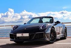 驾驭ta，去赛道跑一圈！ porsche GTS汽车视觉 （保时捷）