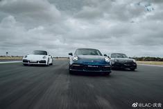 Porsche 911 Turbo S 对，就是昨天视频2.5秒破百的那货！