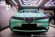 汽车美图：别克微蓝6 改色贴膜 月光玉