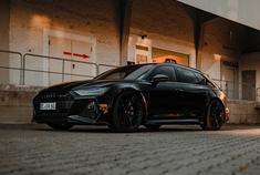 最强买菜车，奥迪RS6 Avant 黑色真帅