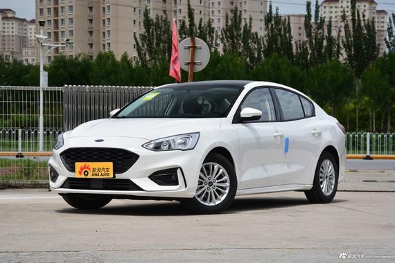 福特福克斯促销中，最高直降2.69万，新车全国8.27万起！