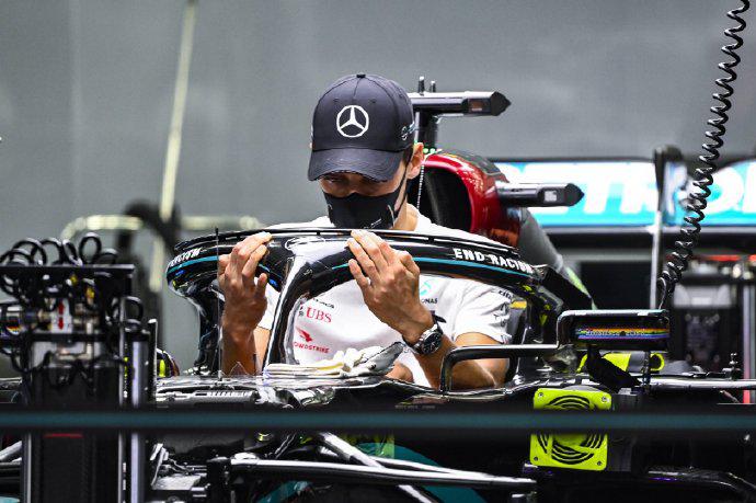 [情報] Sainz:Russell的成績證明F1的競爭環境不