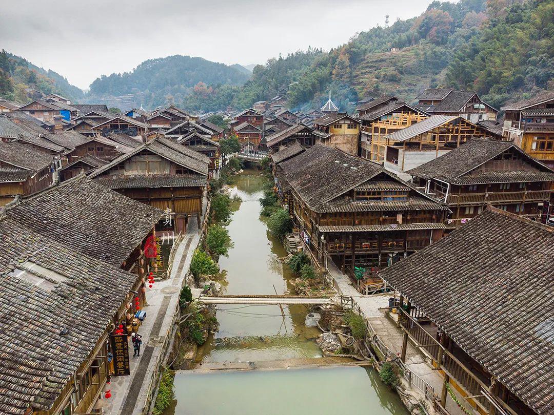 古代外星人来过这里,修建火箭和飞碟发射架,留下了惊人的建筑