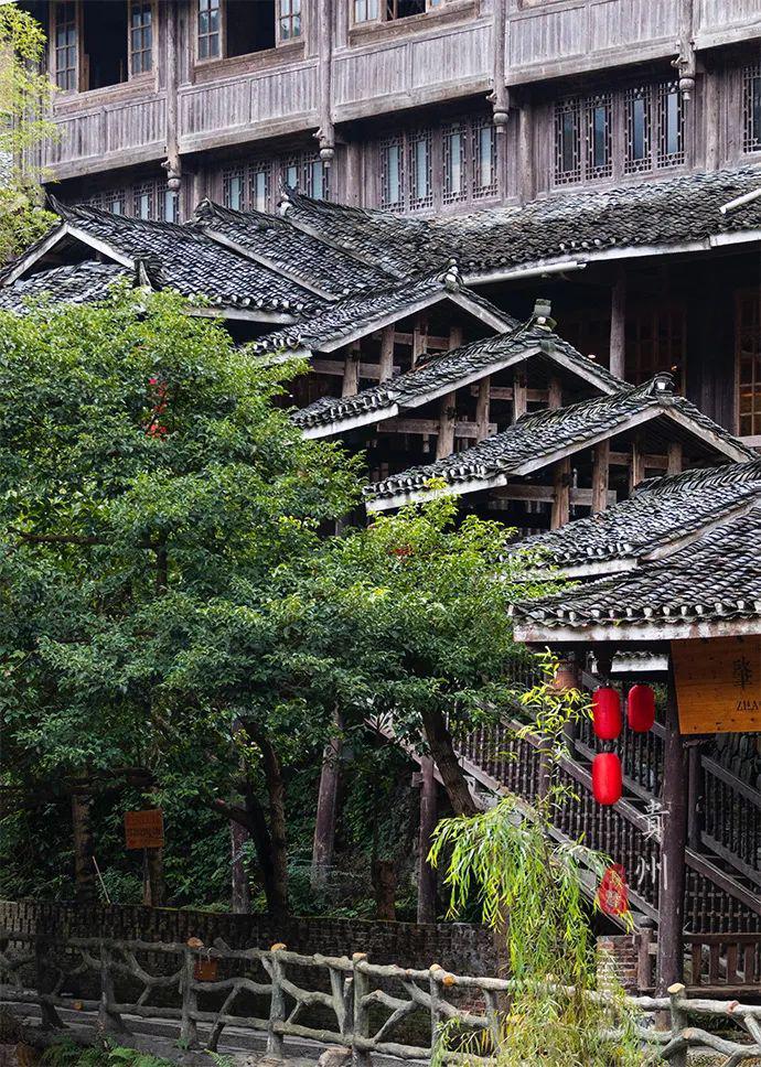 古代外星人来过这里,修建火箭和飞碟发射架,留下了惊人的建筑