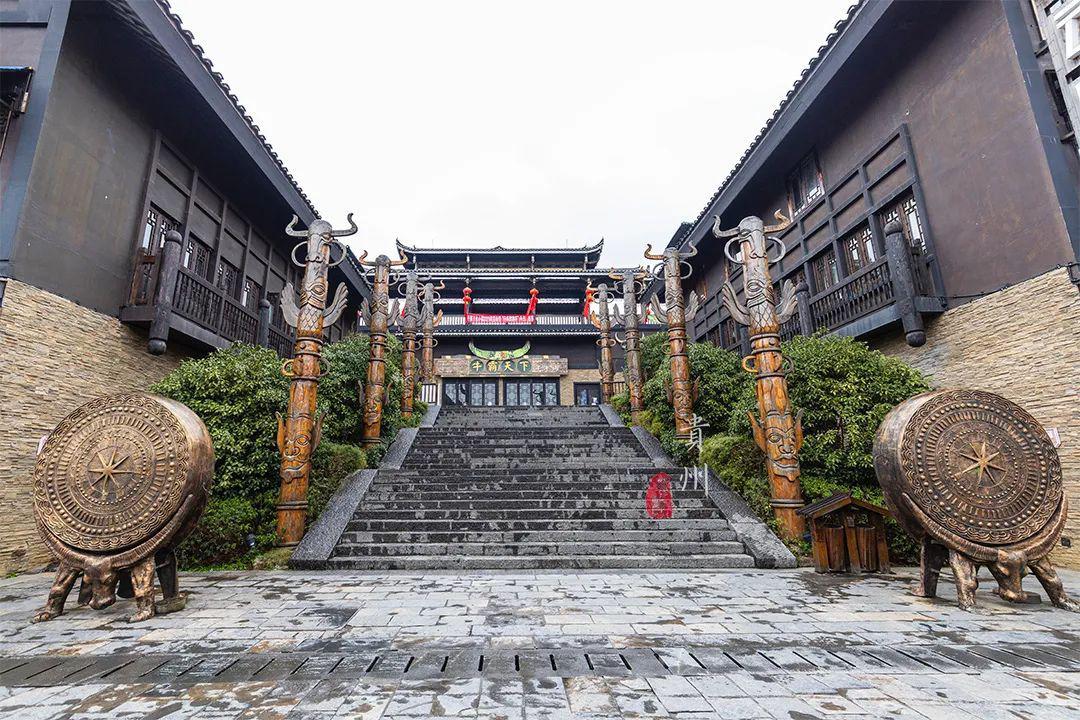 一个县城竟拥有100多项非遗,其中20多项,都聚集在这个小镇