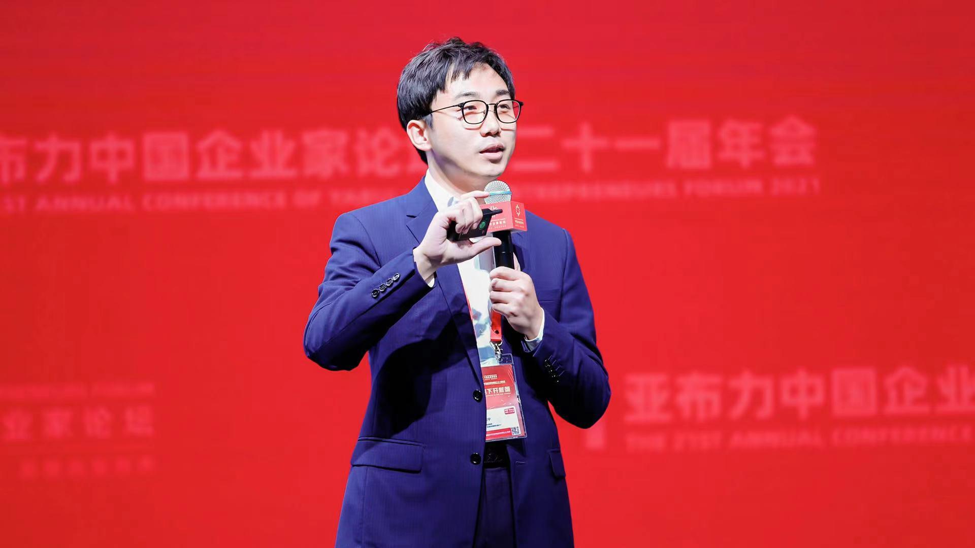 泡泡玛特创始人：年轻人喜爱倍速看剧丨一手