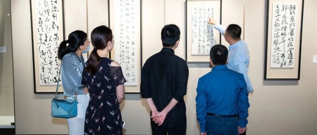 翰墨书华章 上海首家书法学本科专业举办全国高校书法教师作品邀请展|书法家|书法_新浪新闻