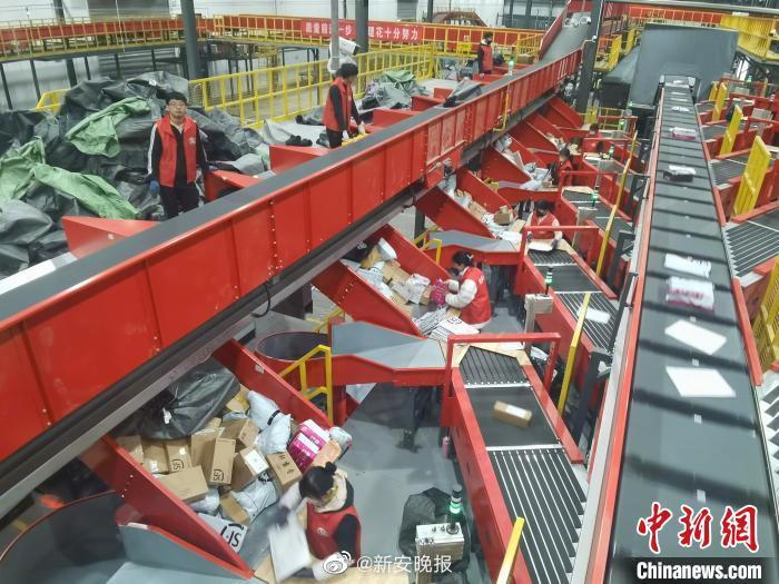 如何让快递放在快递站 00d2-1deb6c85f26044032d8795712a208bab.jpg