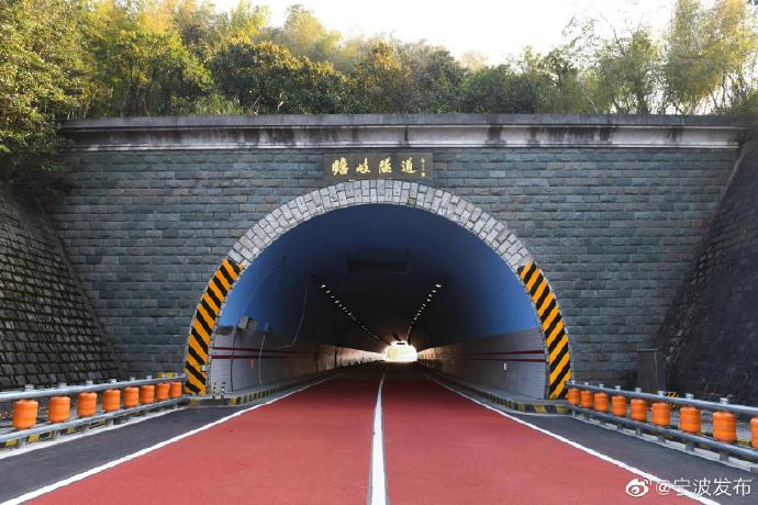 鄞州宝瞻公路四座隧道完成改造升级 明天开放交通