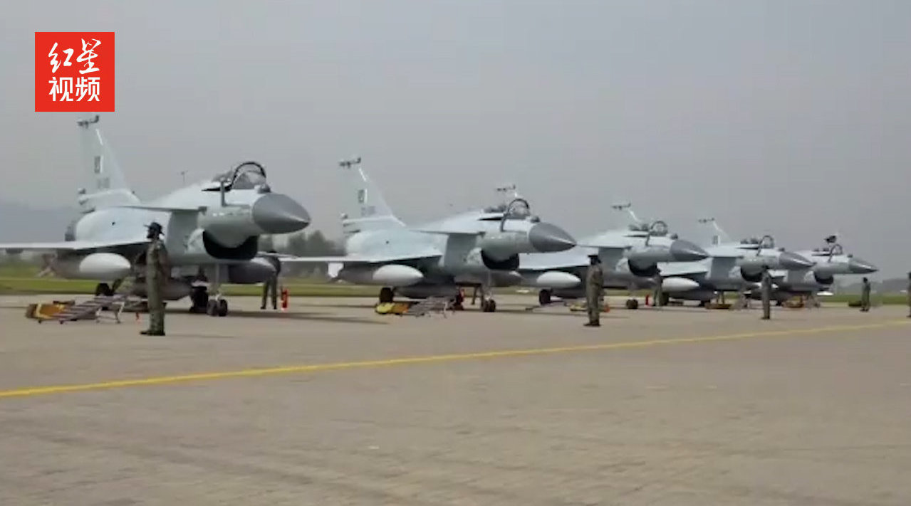 歼-10CE首次出口巴基斯坦