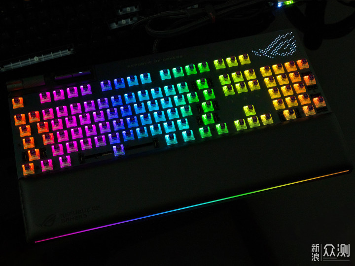自制无线模块，完美化ROG耀光2幻机械键盘_新浪众测