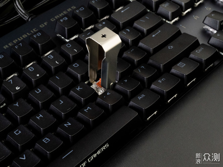 自制无线模块，完美化ROG耀光2幻机械键盘_新浪众测
