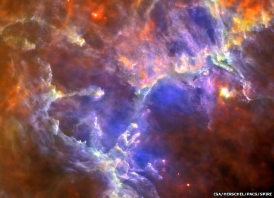 鹰状星云:这一直径达数十光年的区域正在孕育着恒星。赫歇尔空间天文台是第一个在宇宙中对远红外线和亚毫米波进行观测的望远镜。 鹰状星云:这一直径达数十光年的区域正在孕育着恒星。赫歇尔空间天文台是第一个在宇宙中对远红外线和亚毫米波进行观测的望远镜。