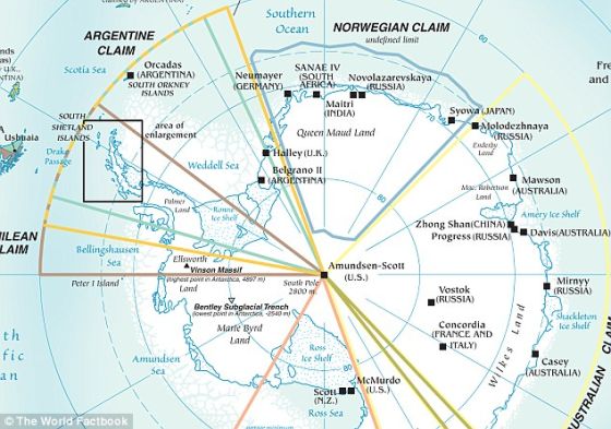 2010年1月,一个科学家团队在马利伯德地设置了两条交叉的地震仪测线。研究者希望借此测量冰盖的重量,并描绘南极的气候变化史,然而却意外地发现了一座活火山。 2010年1月,一个科学家团队在马利伯德地设置了两条交叉的地震仪测线。研究者希望借此测量冰盖的重量,并描绘南极的气候变化史,然而却意外地发现了一座活火山。