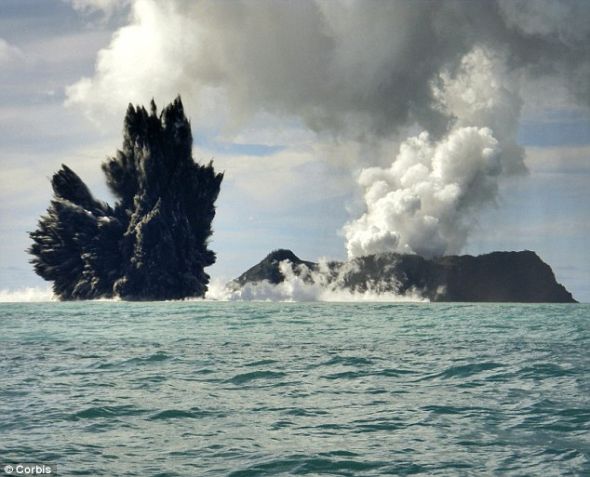 2009年汤加附件的海下火山爆发,6500万年前的一次大灭绝事件可能与火山活动有关 2009年汤加附件的海下火山爆发,6500万年前的一次大灭绝事件可能与火山活动有关
