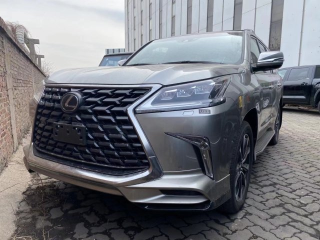 2021款雷克萨斯LX570经典设计港口促销价