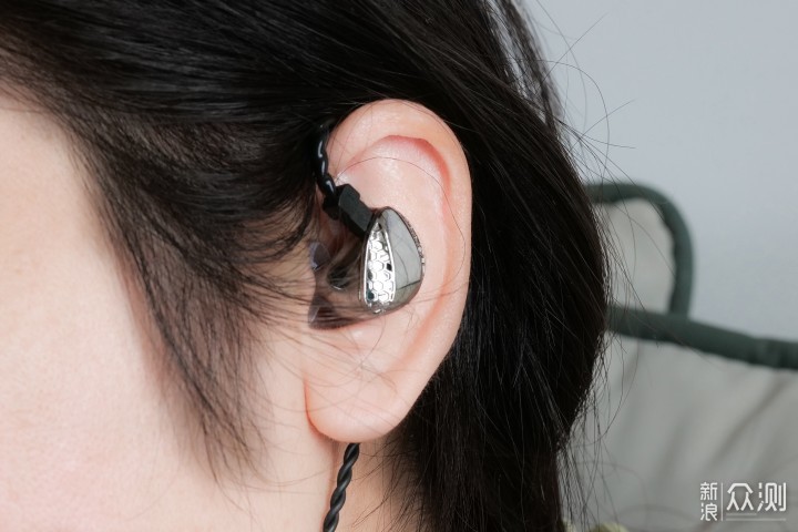 这个耳机，是小白的入门塞，也是老烧的退烧塞