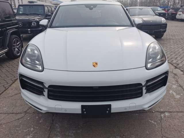 2022款保时捷卡宴3.0支持分期30万提回家