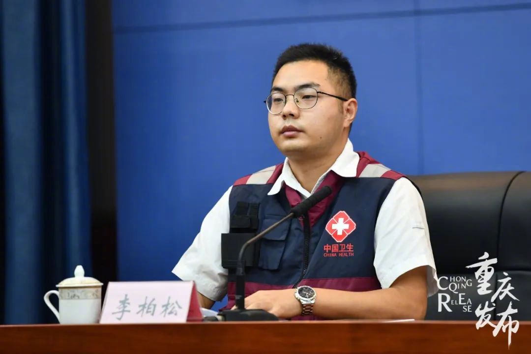 李柏松介绍有关情况 邹乐 摄