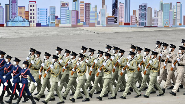 香港纪律部队表演中式步操