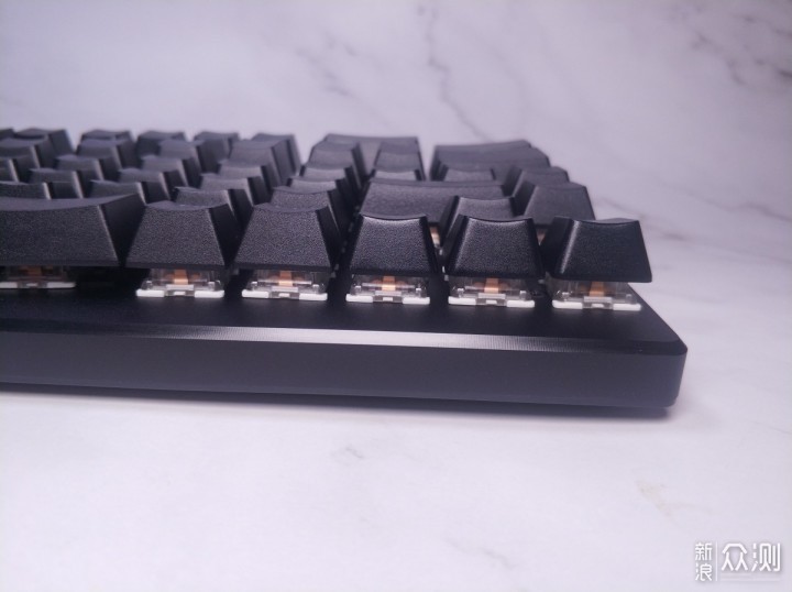 X-Bows Lite人体工学机械键盘：减少手腕酸痛_新浪众测