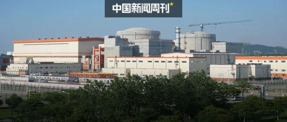 胡列娜❌乳喷自慰小说