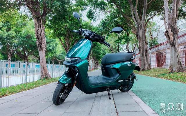 號稱優化N系列所有短板,九號M95C電摩評測_新浪眾測