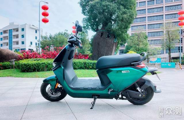 號稱優化N系列所有短板,九號M95C電摩評測_新浪眾測