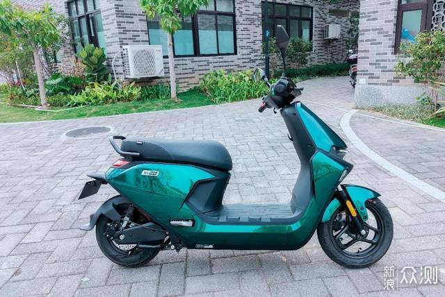 號稱優化N系列所有短板,九號M95C電摩評測_新浪眾測