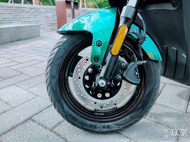 號稱優化N系列所有短板,九號M95C電摩評測_新浪眾測
