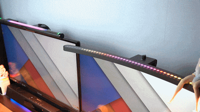 LYMAX徠美視RGB拾音屏幕掛燈近距離體驗_新浪眾測