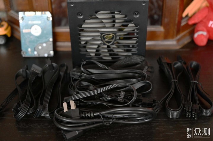 體驗值得擁有的高性價比全模組電源 GEX 750W_新浪眾測