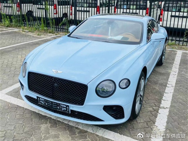 将奢华再升华 23款宾利欧陆GT新车到店