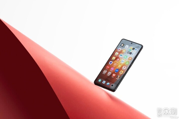 配16GB+天璣9200+僅售3K元,iQOO這款手機不錯_新浪眾測