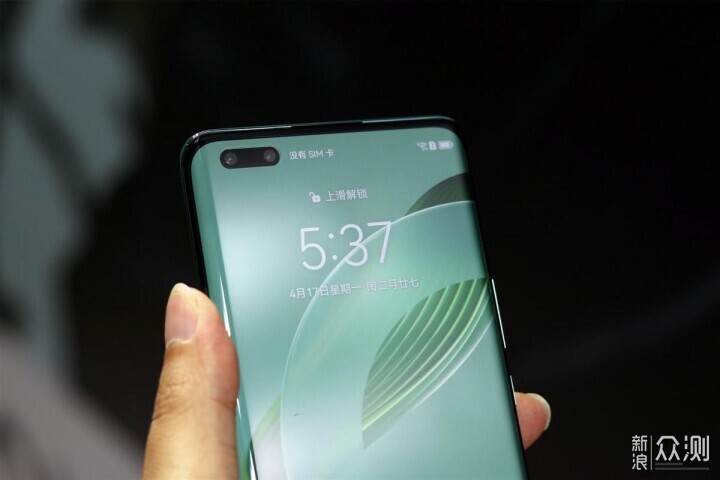輕奢風,還得看11號色華為nova11 Ultra!_新浪眾測