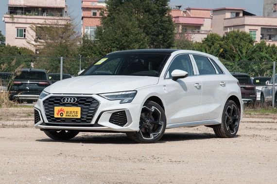 全系价格低至15.70万起，最大折扣7.7折，奥迪A3问你敢答应吗？