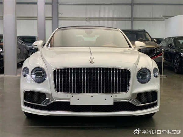 23款宾利飞驰V8现车行情优惠60万提车