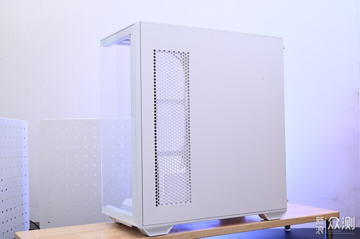 299就能入住的海景房,鑫穀無界1機箱_新浪眾測