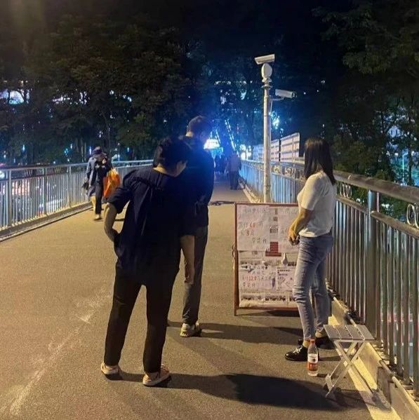 4天近10套房!深圳甩出两大重磅政策后,有片区顶级学区房成交激增|房源|中介|深圳市_新浪新闻