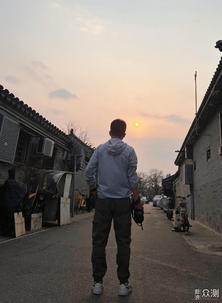博士的戶外輕量化選擇:天石鵝鎧甲防曬風殼_新浪眾測