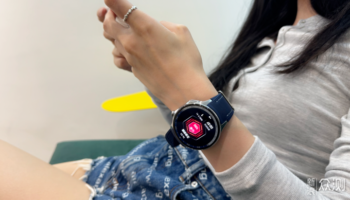 深入體驗OPPO首款圓表OPPO Watch X後的結論_新浪眾測