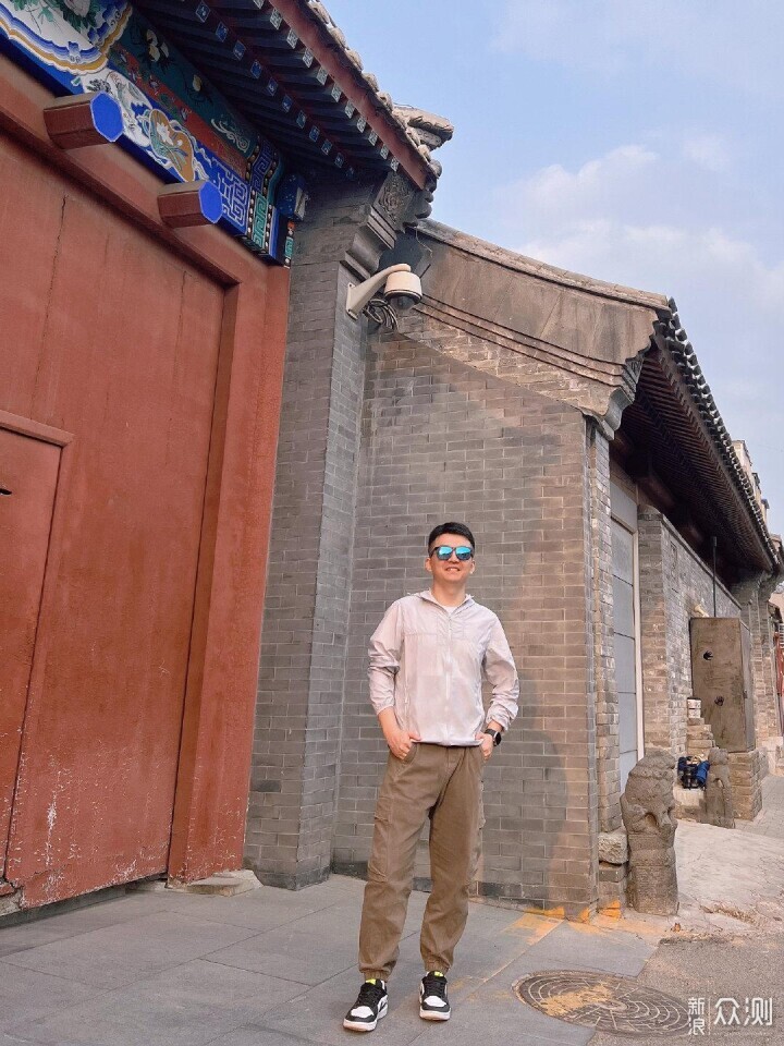博士的戶外輕量化選擇:天石鵝鎧甲防曬風殼_新浪眾測