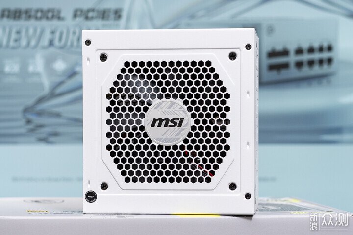 微星MAG A850GL PCIE5 WHITE 電源開箱_新浪眾測