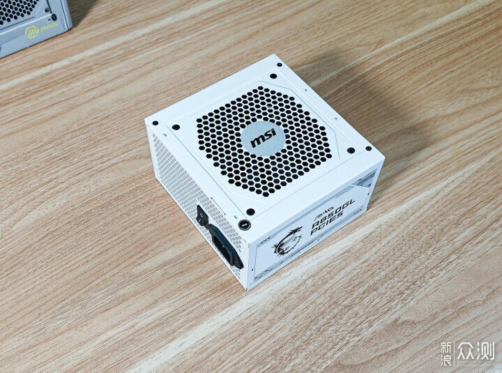 AI與遊戲兼得,A卡性能又大幅提升_新浪眾測